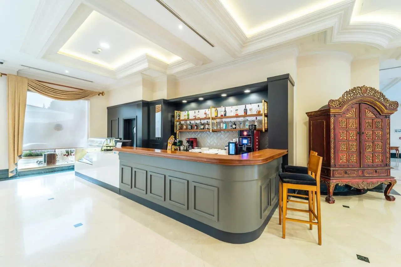 Ic Hotels Airport Antalya 4*,